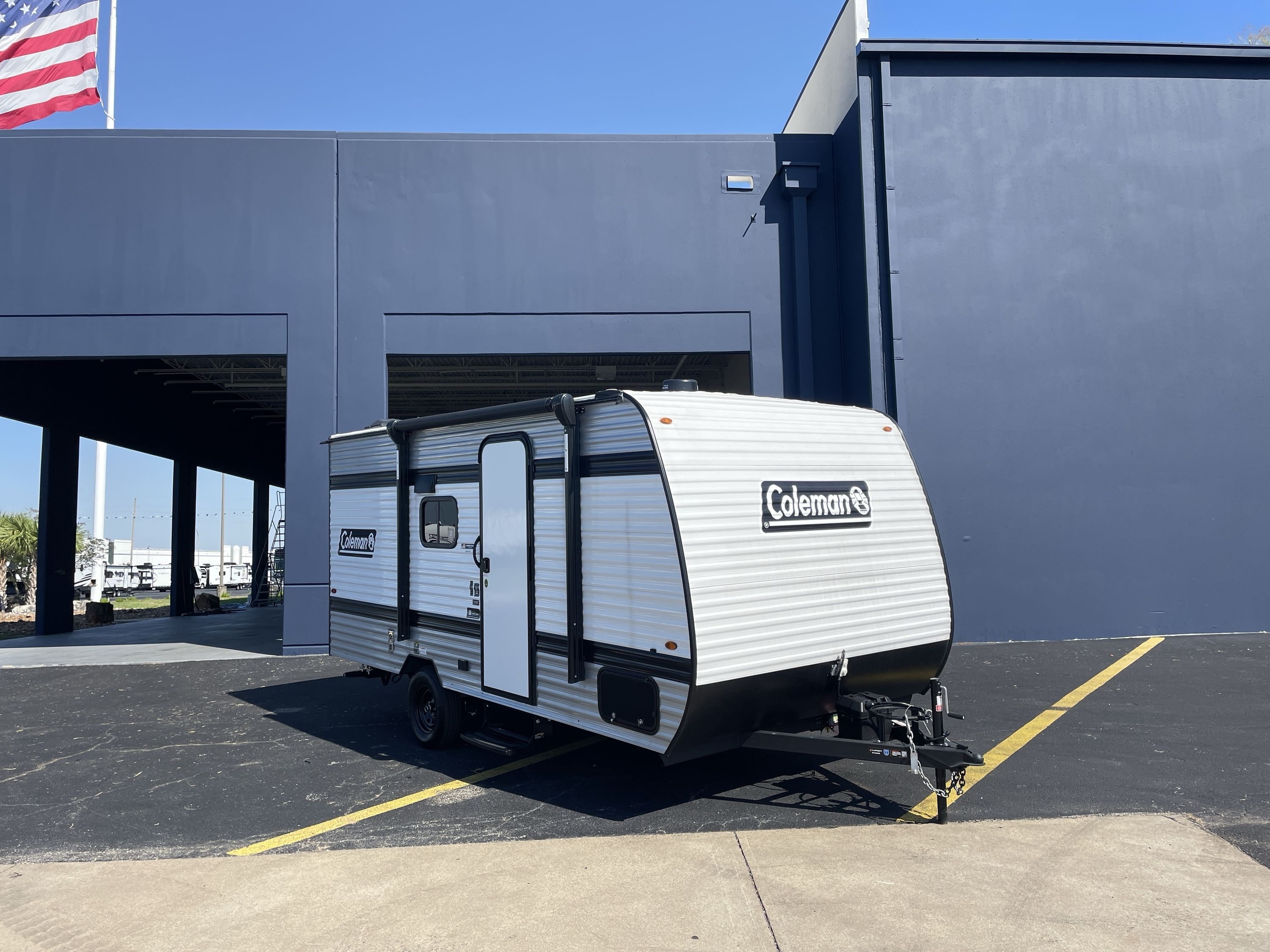 2027 Keystone COLEMAN 17B RV