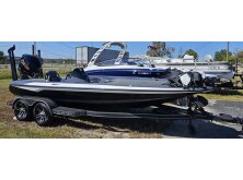 4 Terrific Trolling Motors for Bass Boats image