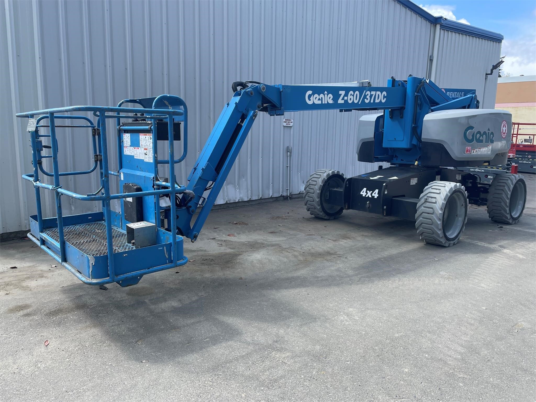 2016 GENIE Z60/37DC in Portland, OR