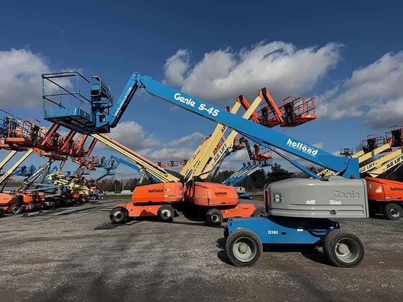 2015 GENIE S45 in East Bethany, NY