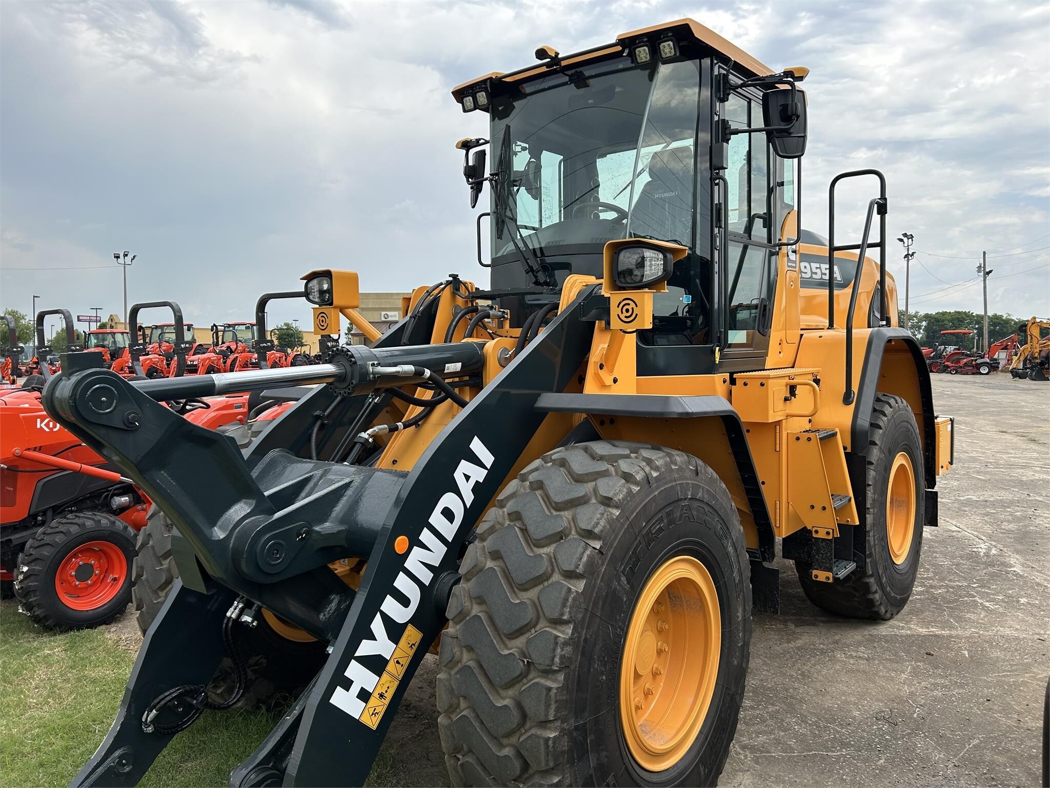 2026 HYUNDAI HL955A in Union City, TN