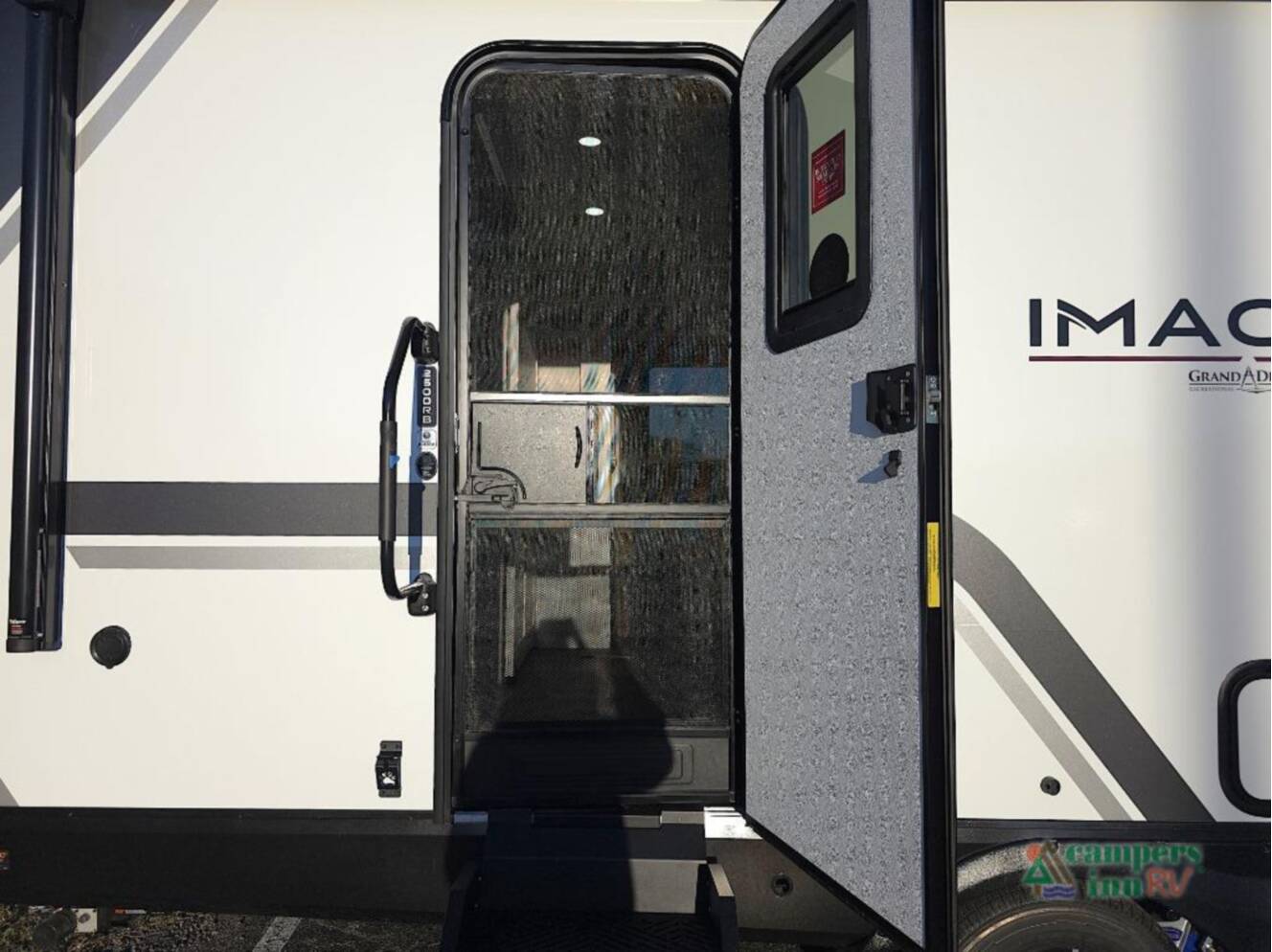A photo of this 2027 Grand Design Imagine 2600RB