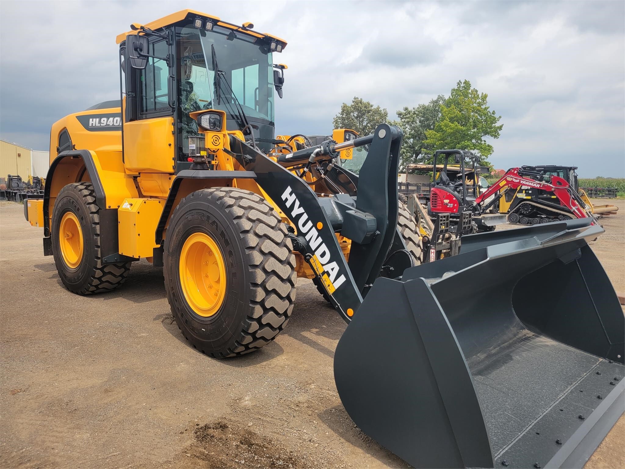 2023 HYUNDAI HL940A in Ottawa Lake, MI