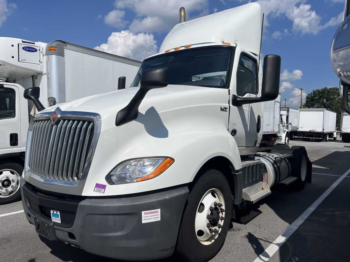 2021 INTERNATIONAL LT625 DAYCAB S/A in Laurel, MD