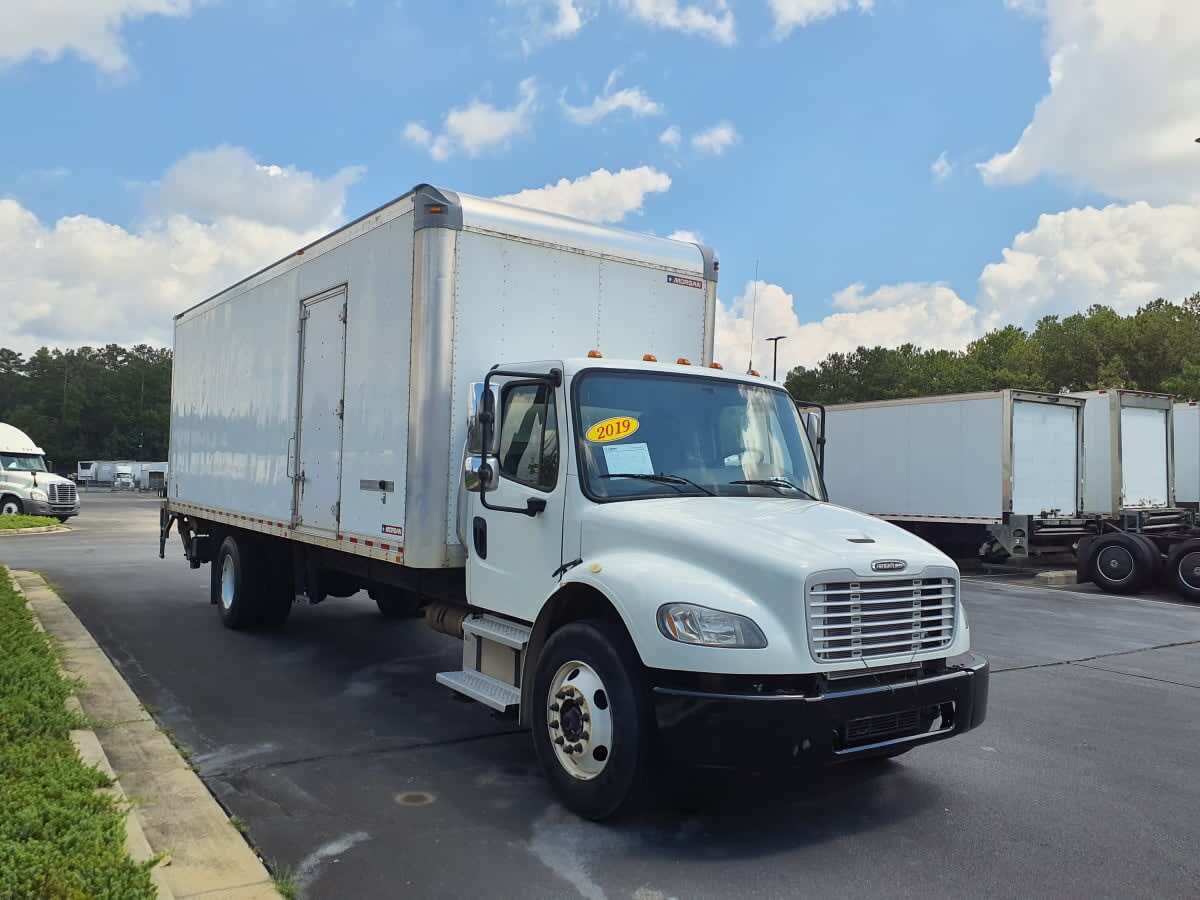 2019 FREIGHTLINER BUSINESS CLASS M2 106 in Atlanta, GA