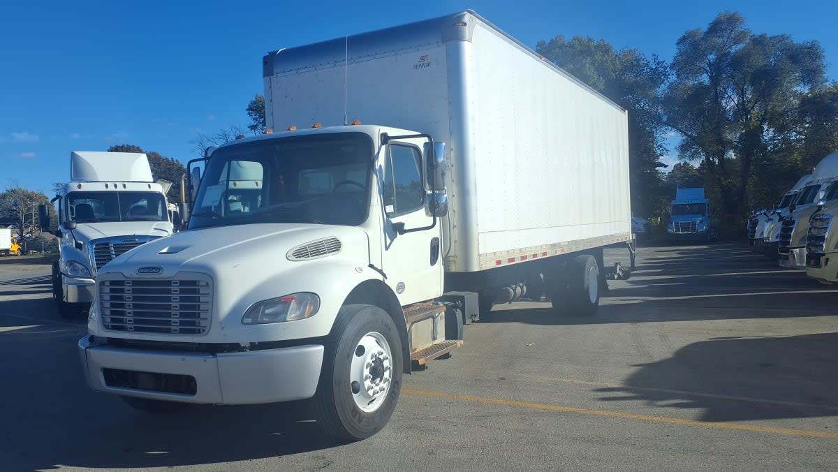 2020 FREIGHTLINER BUSINESS CLASS M2 106 in Salisbury, MA