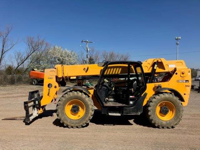 2019 JCB 509-42 in Little Rock, AR