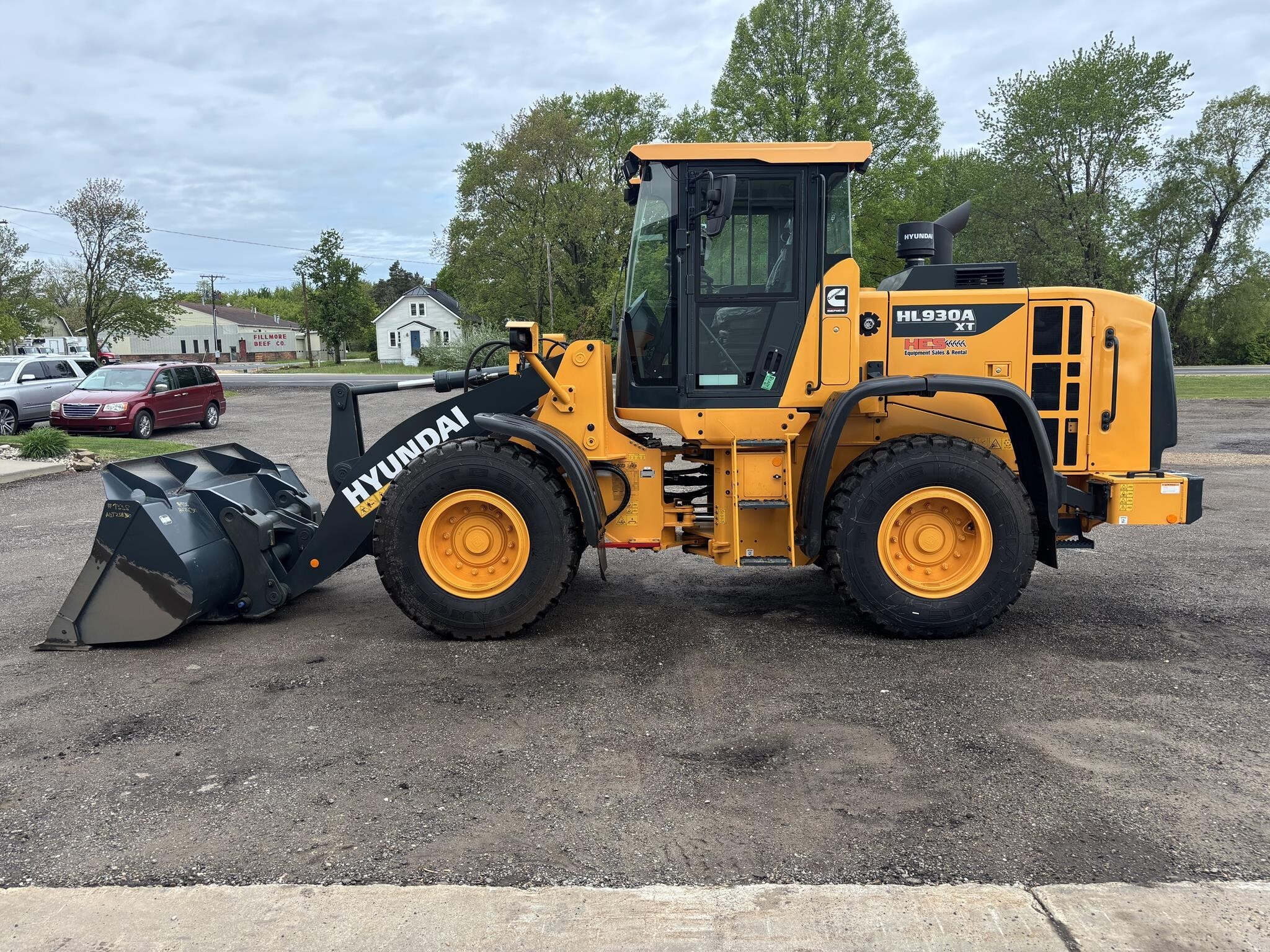 2025 HYUNDAI HL930AXT in Holland, MI