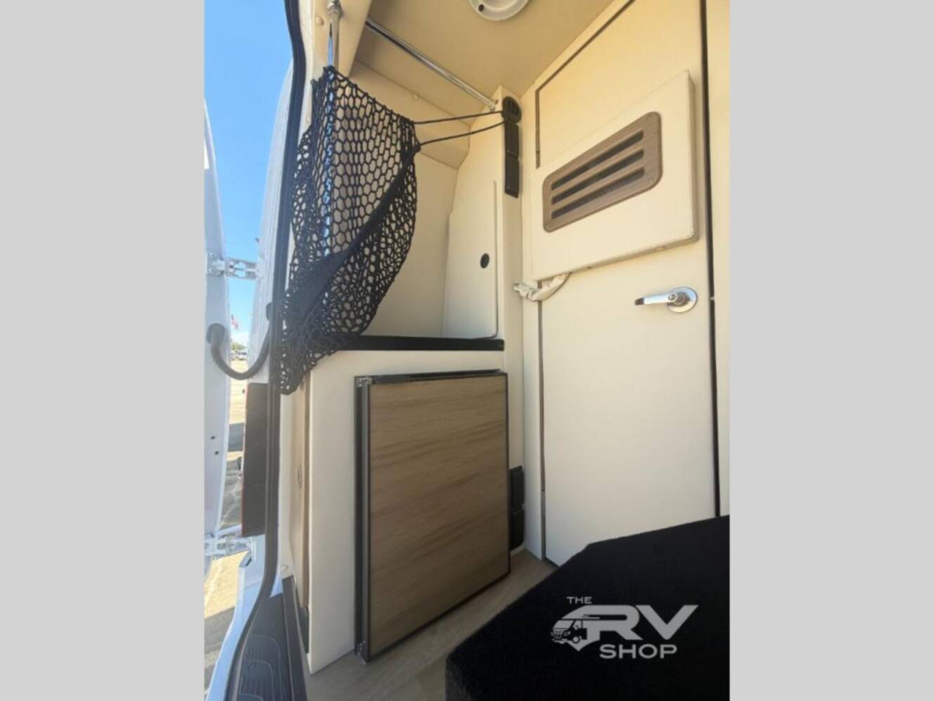 A photo of this 2027 Midwest Automotive Designs Luxe Cruiser D6