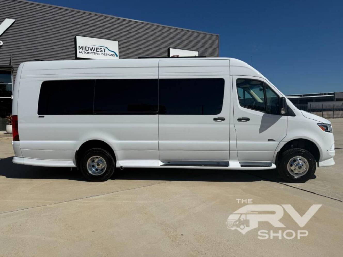 A photo of this 2027 Midwest Automotive Designs Luxe Cruiser D6