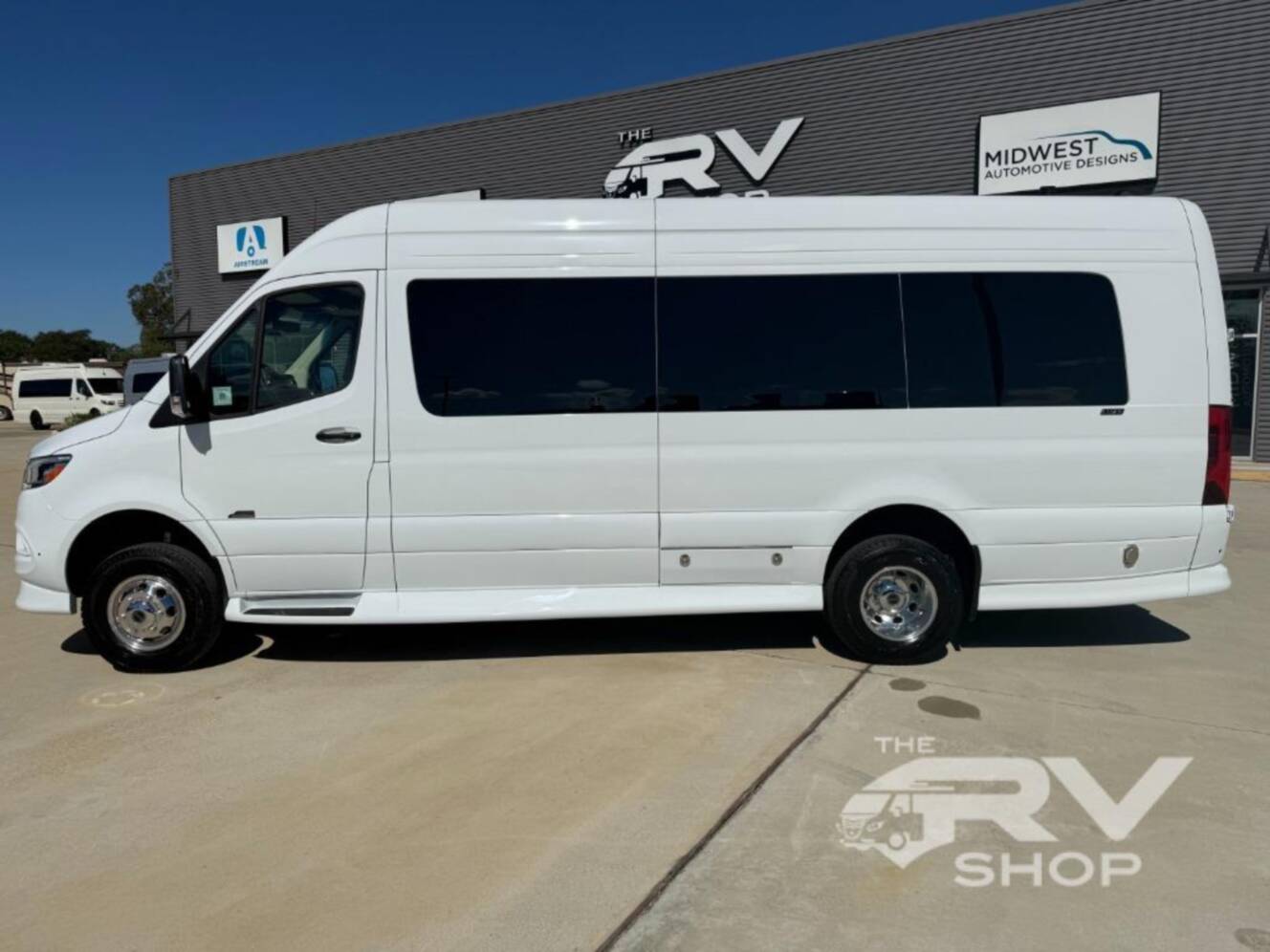 A photo of this 2027 Midwest Automotive Designs Luxe Cruiser D6
