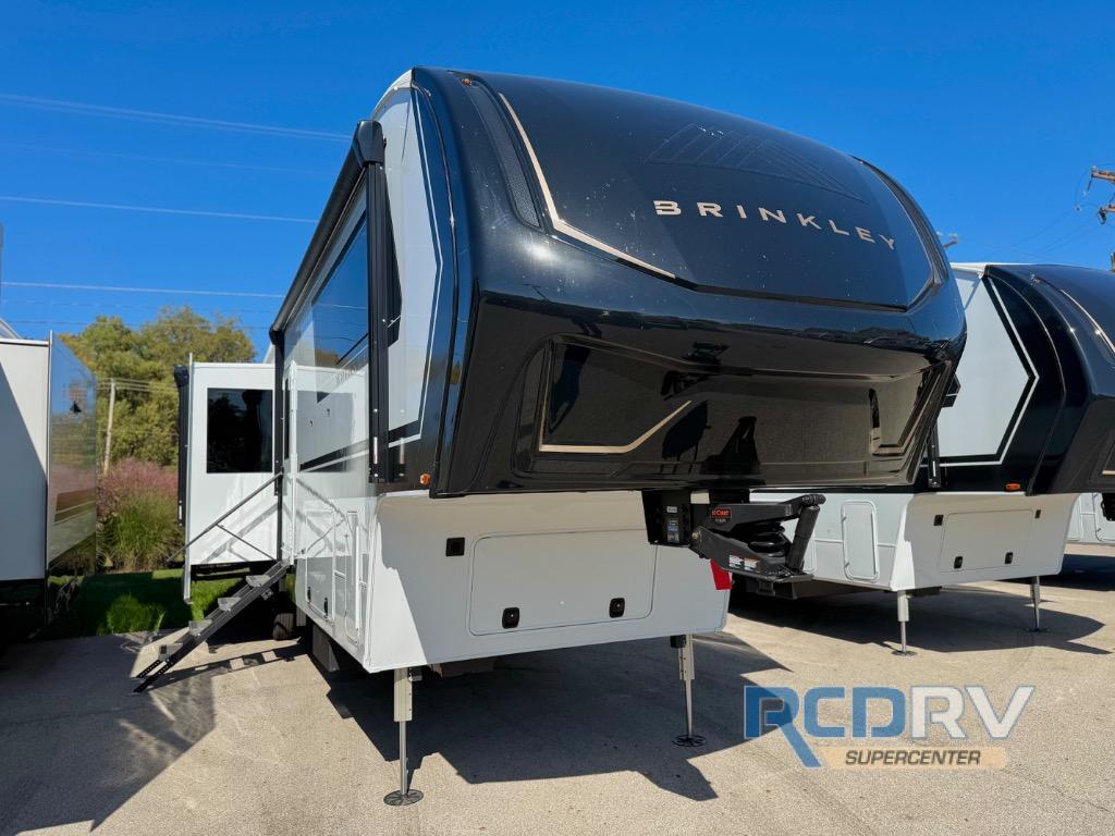 2027 Brinkley Model Z 3510 in sunbury OH