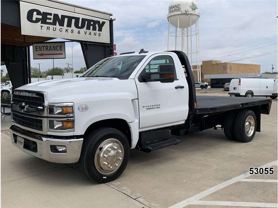 2022 Chevrolet 5500 in Grand Prairie, TX