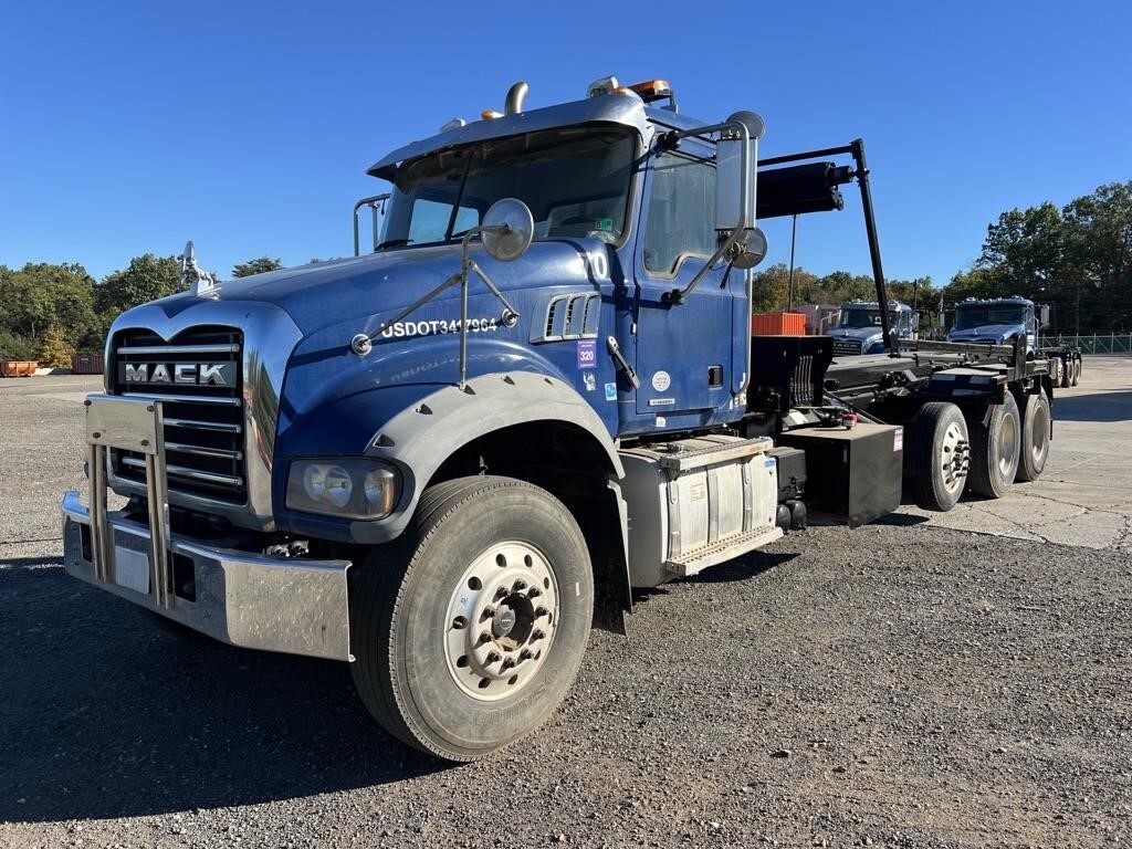 2019 MACK GRANITE 64FR in Chantilly, VA