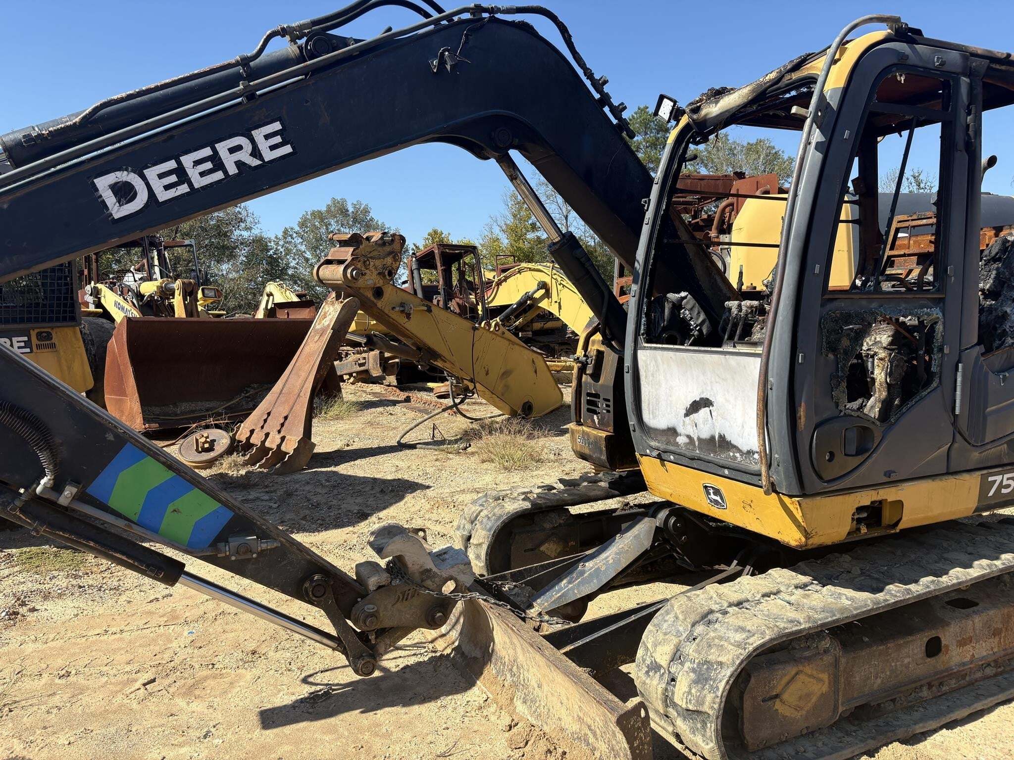 2013 DEERE 75G in Jackson, TN