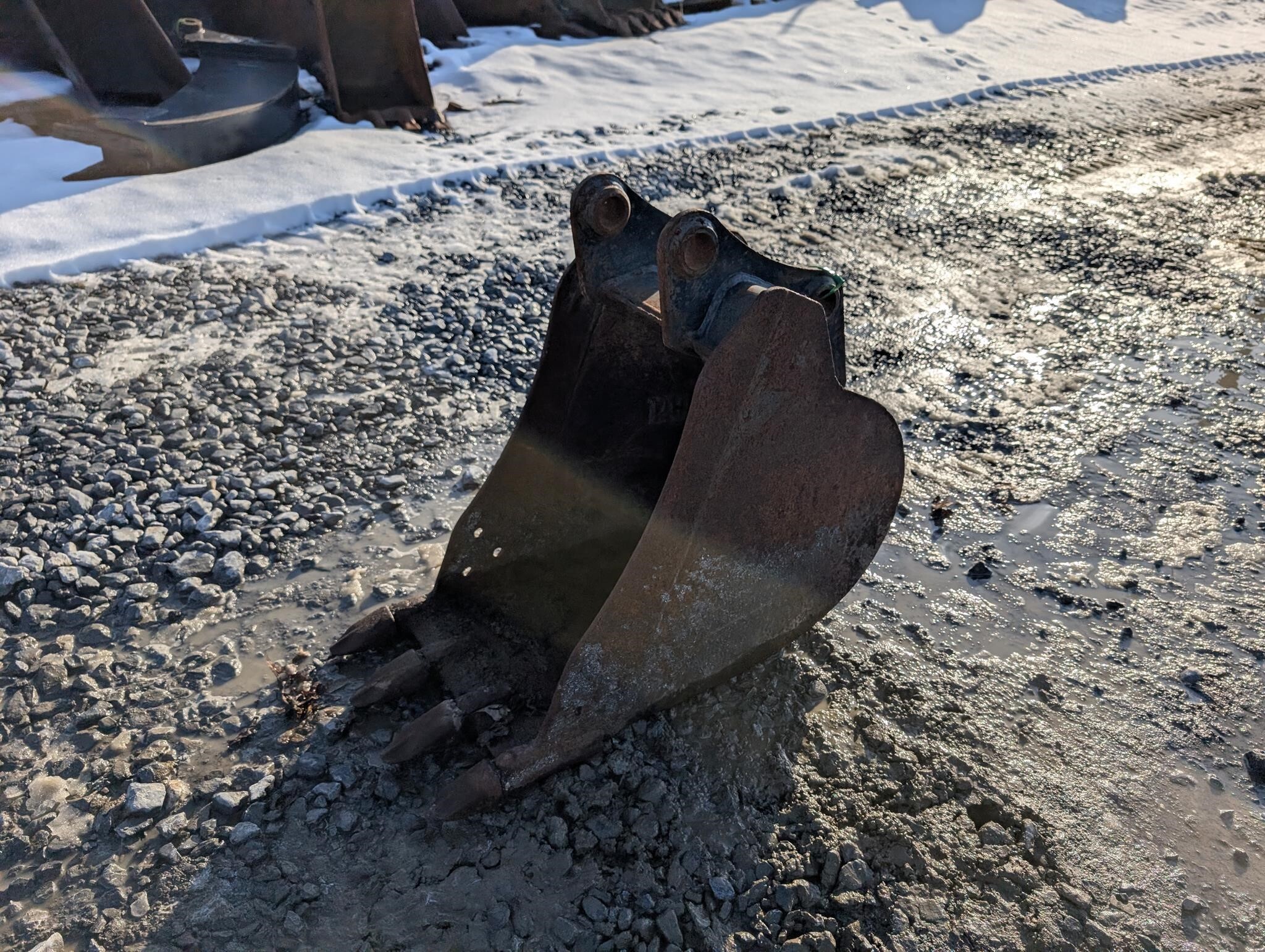 CATERPILLAR Attachment in Womelsdorf, PA