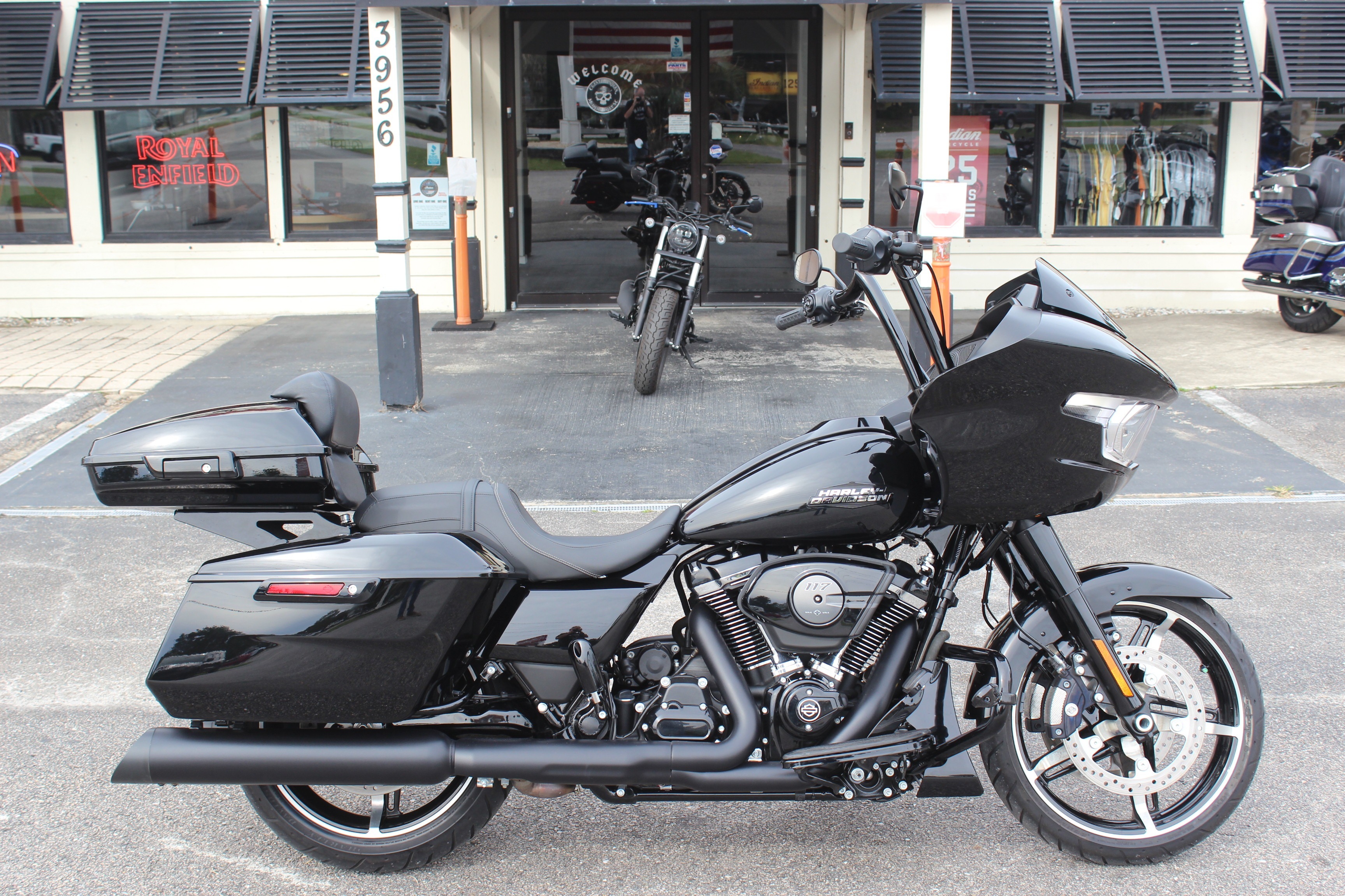 2025 Harley-Davidson Road Glide® in Murrells Inlet, SC