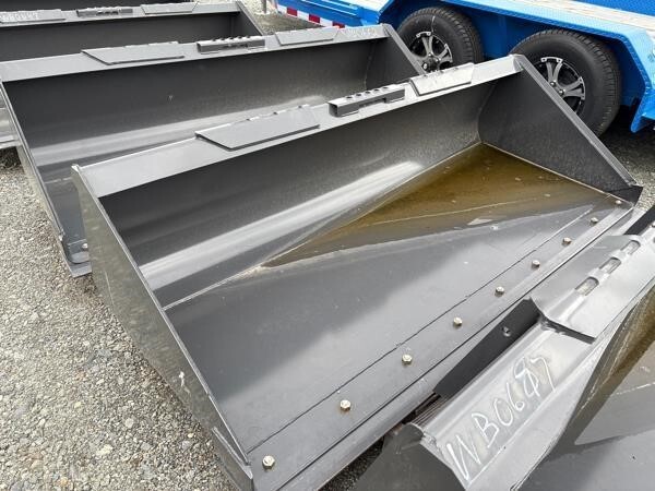 N-HOLLAND Attachment in Rocky Mount, NC