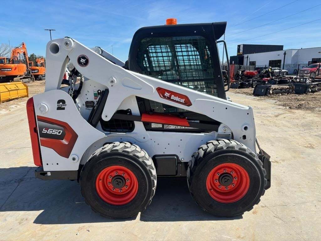 2024 BOBCAT S650 in Omaha, NE
