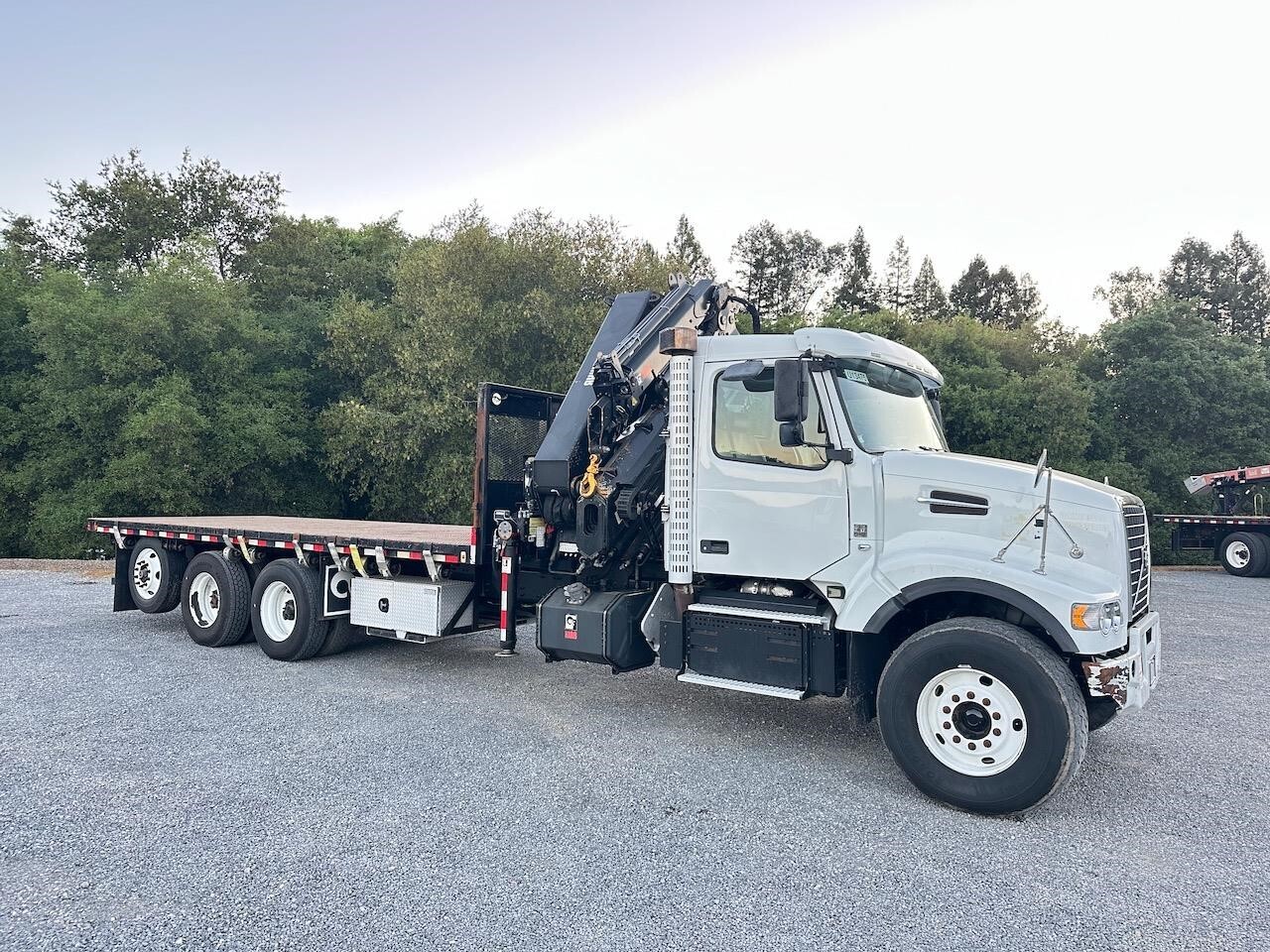 2017 HIAB XS322E-5 HIPRO in Cloverdale, CA