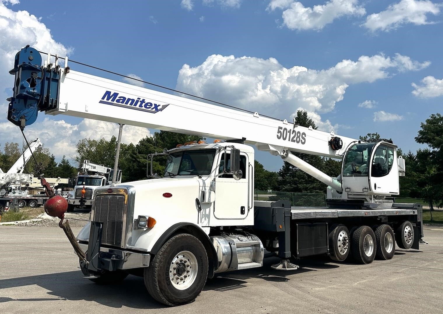 2015 MANITEX 50128S in Cleveland, OH