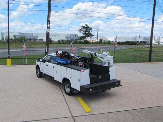 2022 FORD 2-38G Product / 50G Waste / Lube Skid in Houston, TX