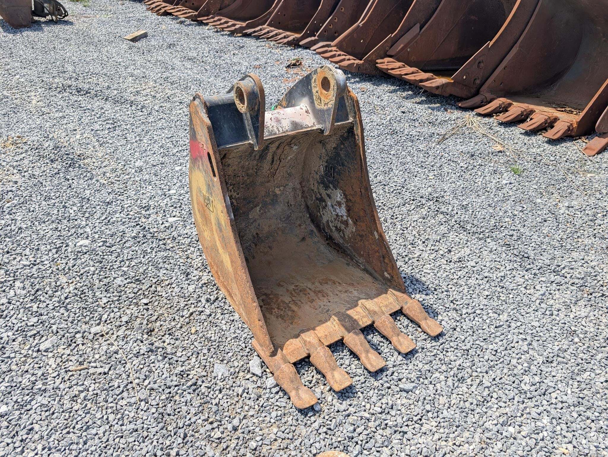 CATERPILLAR Attachment in Womelsdorf, PA