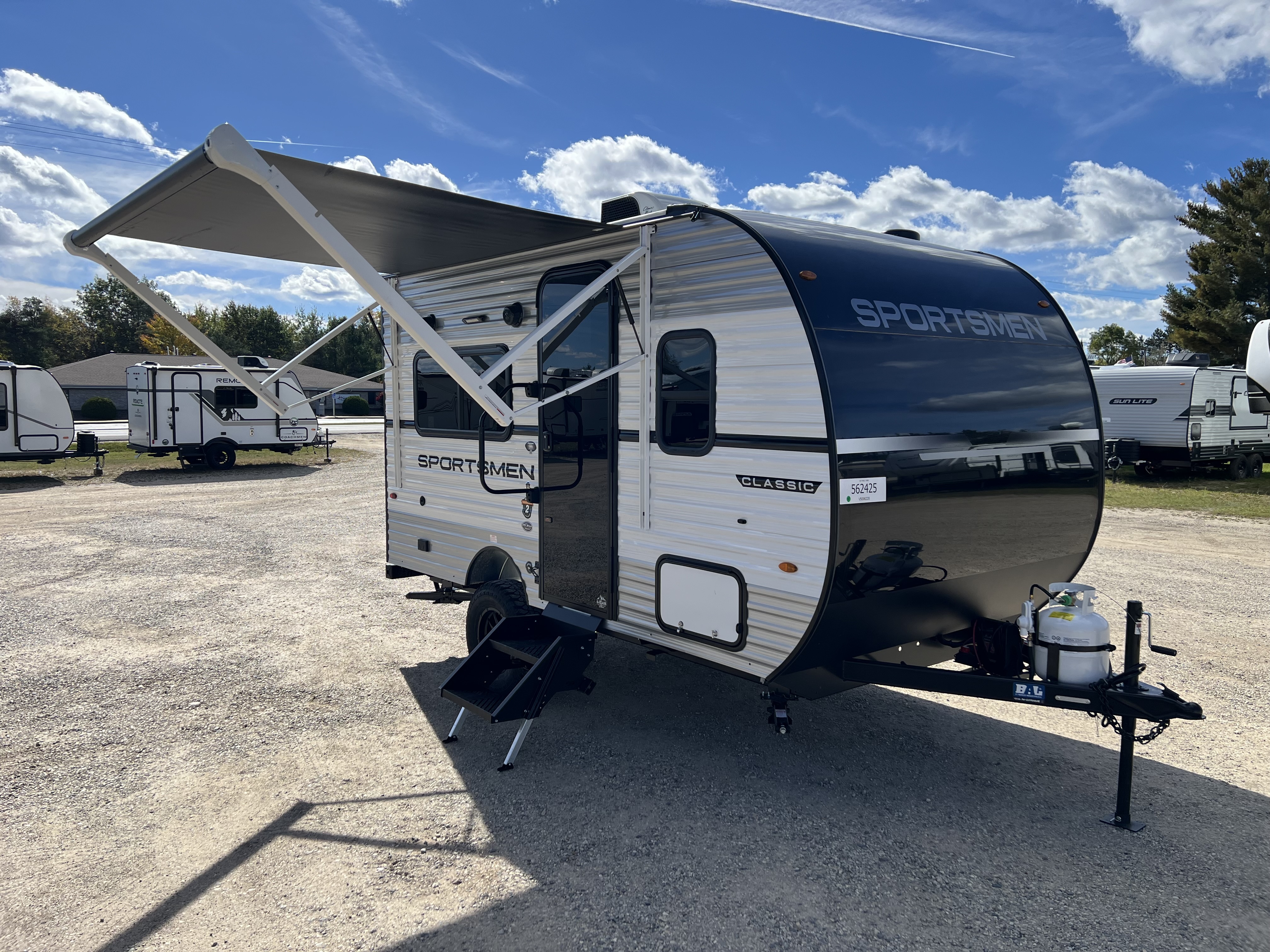 2027 K-Z SPORTSMEN CLASSIC 130RD in cadillac MI