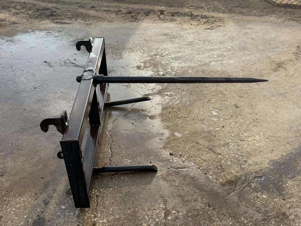 JOHN DEERE Attachment in Trinidad, TX