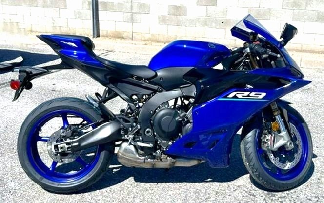 2027 Yamaha YZF-R9 R9 in Belvidere, IL