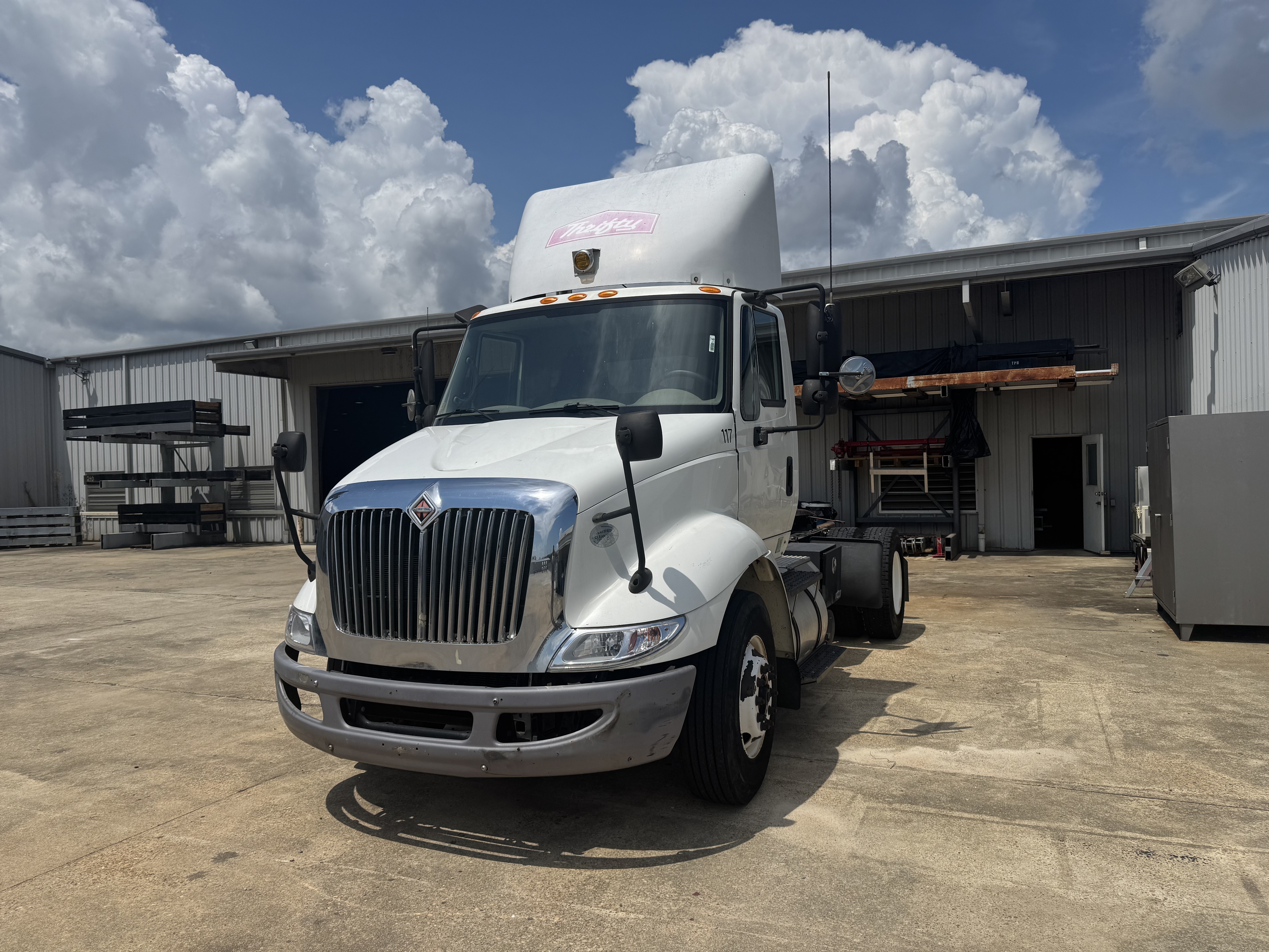 2009 INTERNATIONAL 8600 in Tallassee, AL