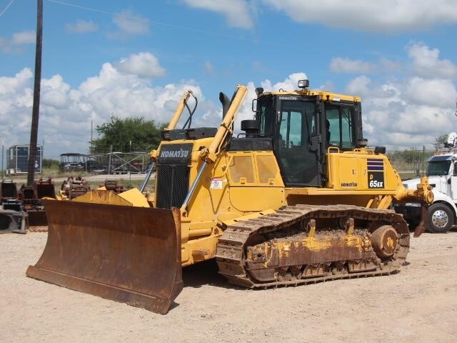 2019 KOMATSU D65EX-18 in Weatherford, TX