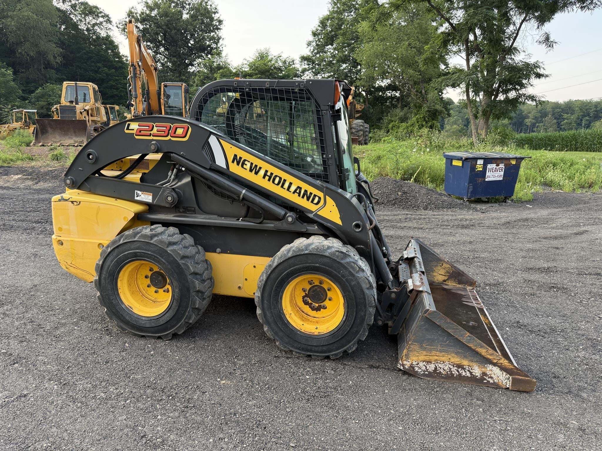 2015 NEW HOLLAND L230 in Everett, PA