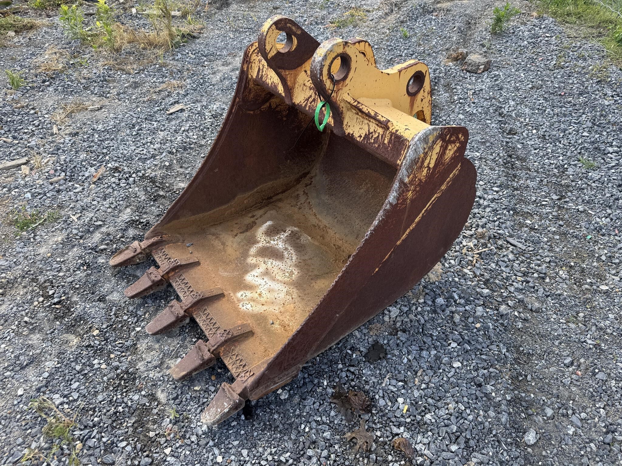 DEERE Attachment in Womelsdorf, PA