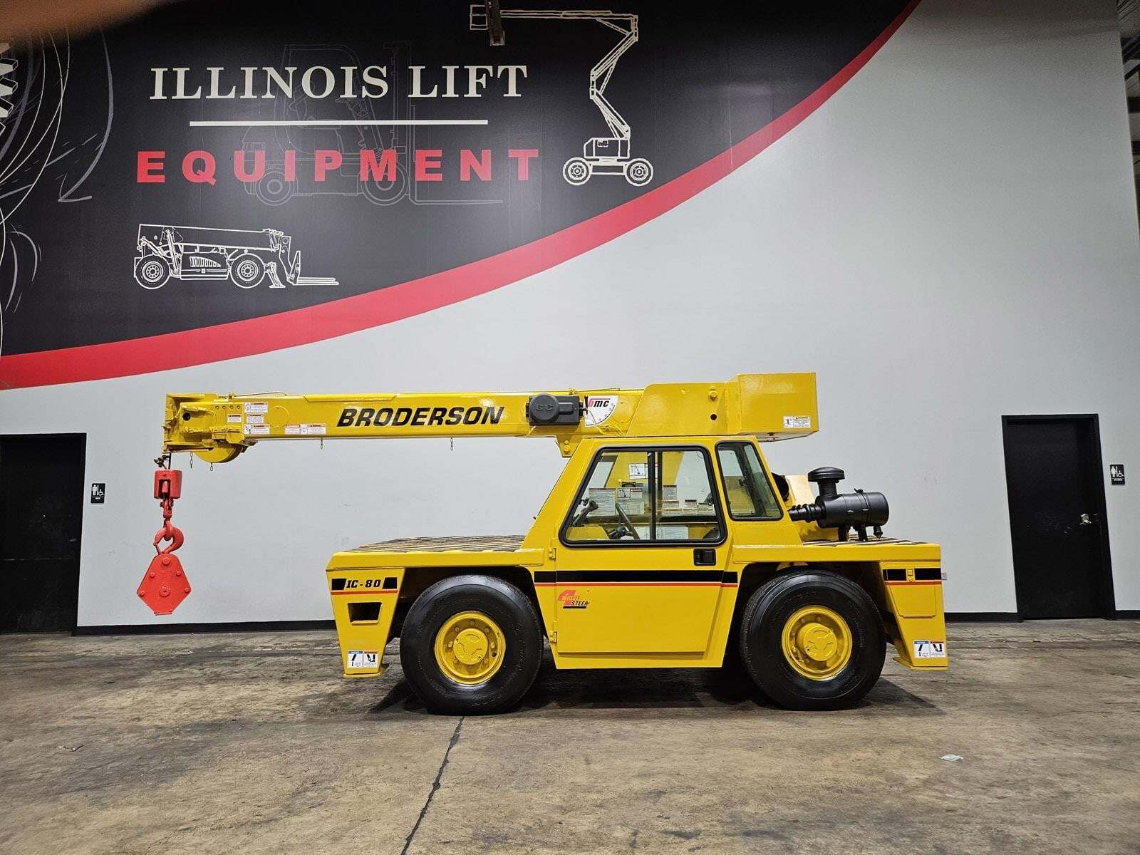 2014 BRODERSON IC80-3J in Cary, IL