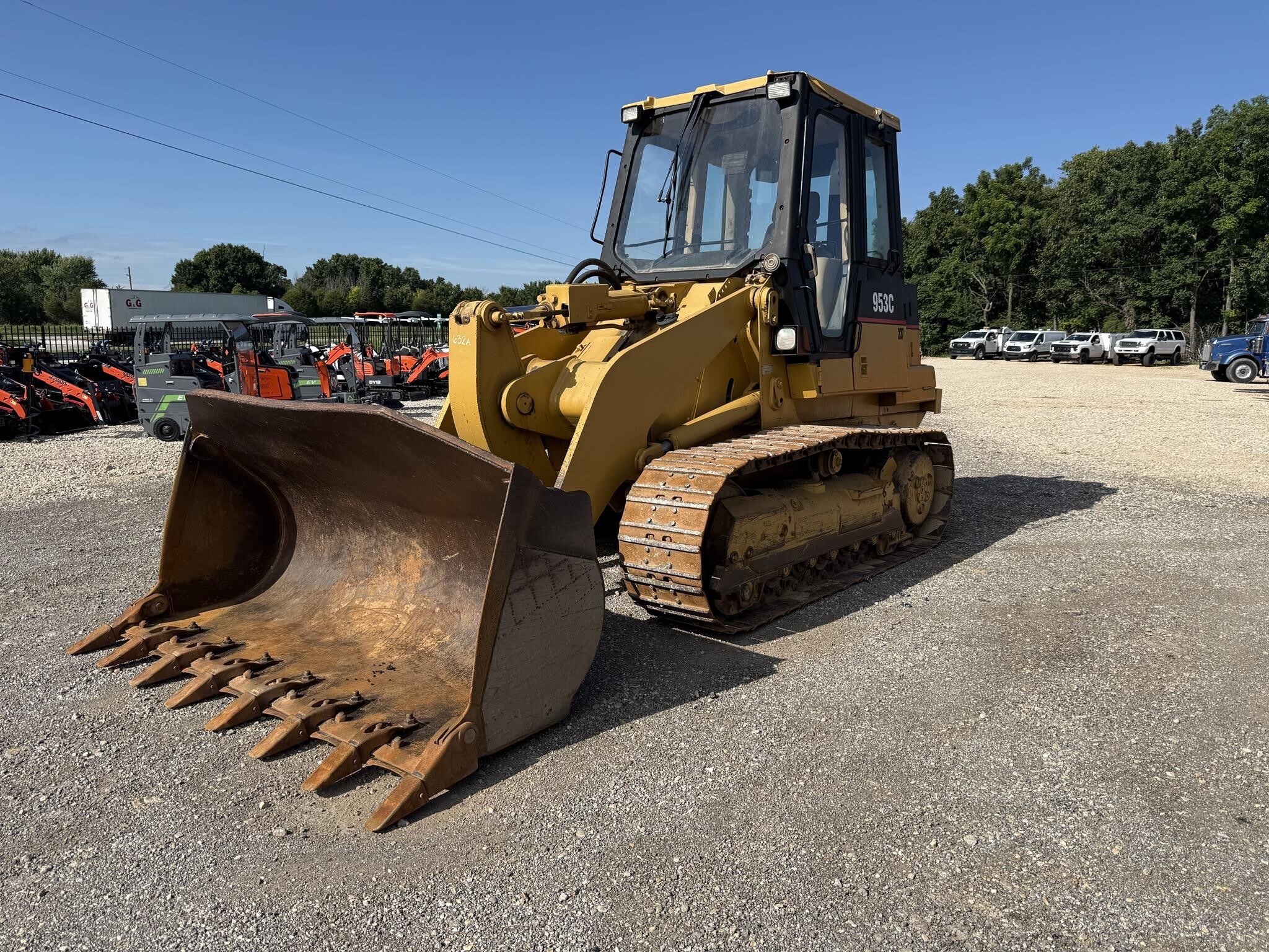 1998 CATERPILLAR 953C in Strafford, MO
