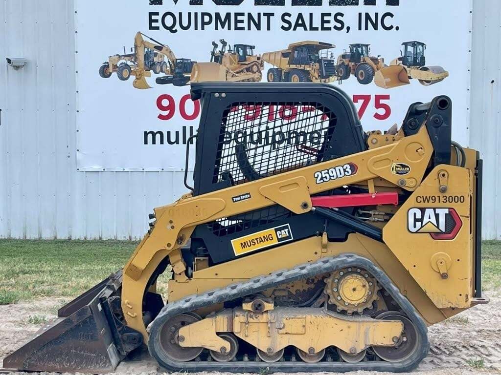 2021 CATERPILLAR 259D3 in Wills Point, TX