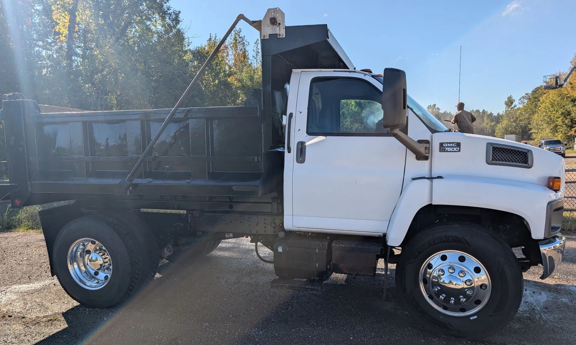 2006 GMC C7500 in Birmingham, AL
