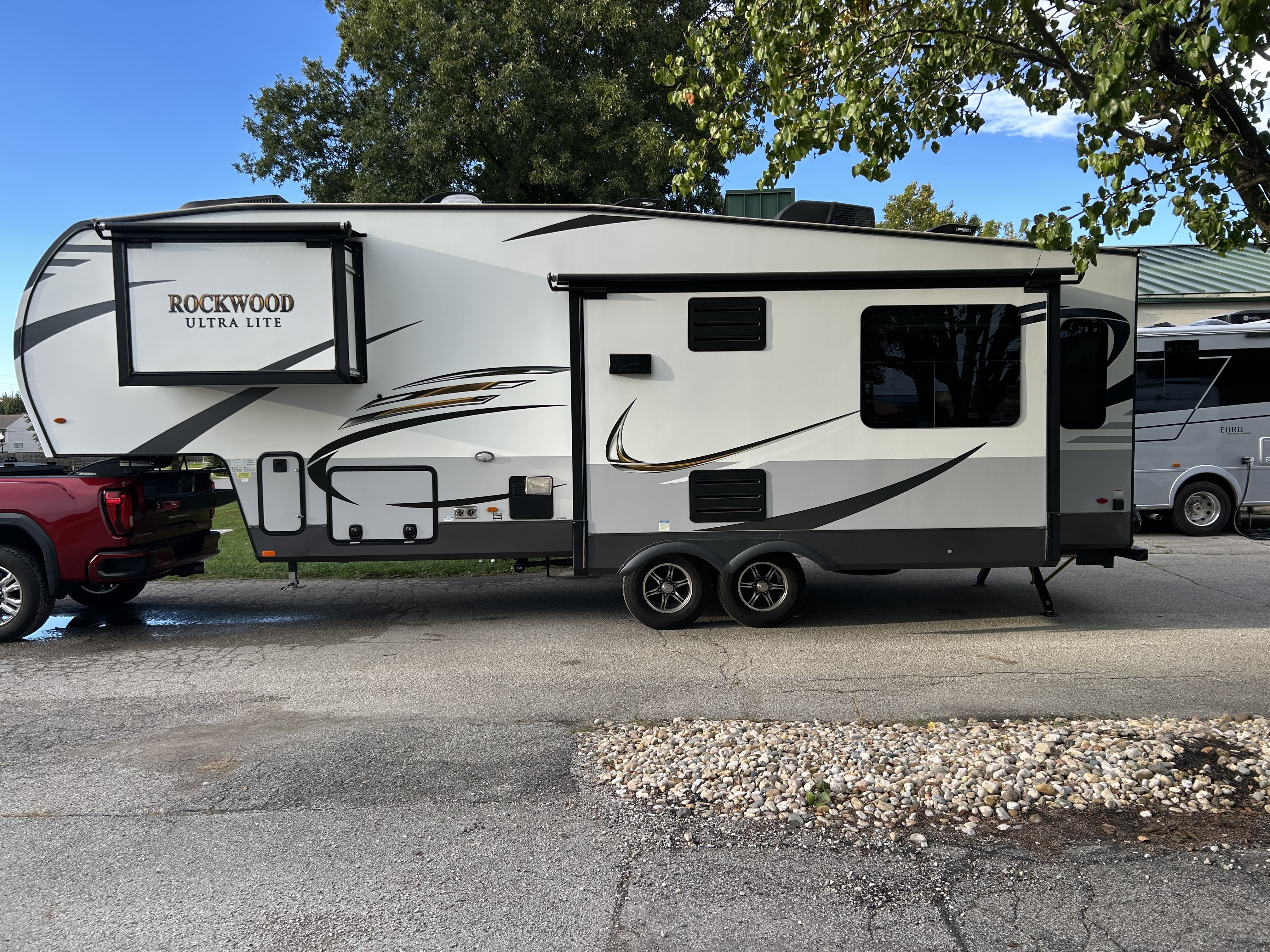 2021 Forest River ROCKWOOD 2889WS in carmel IN