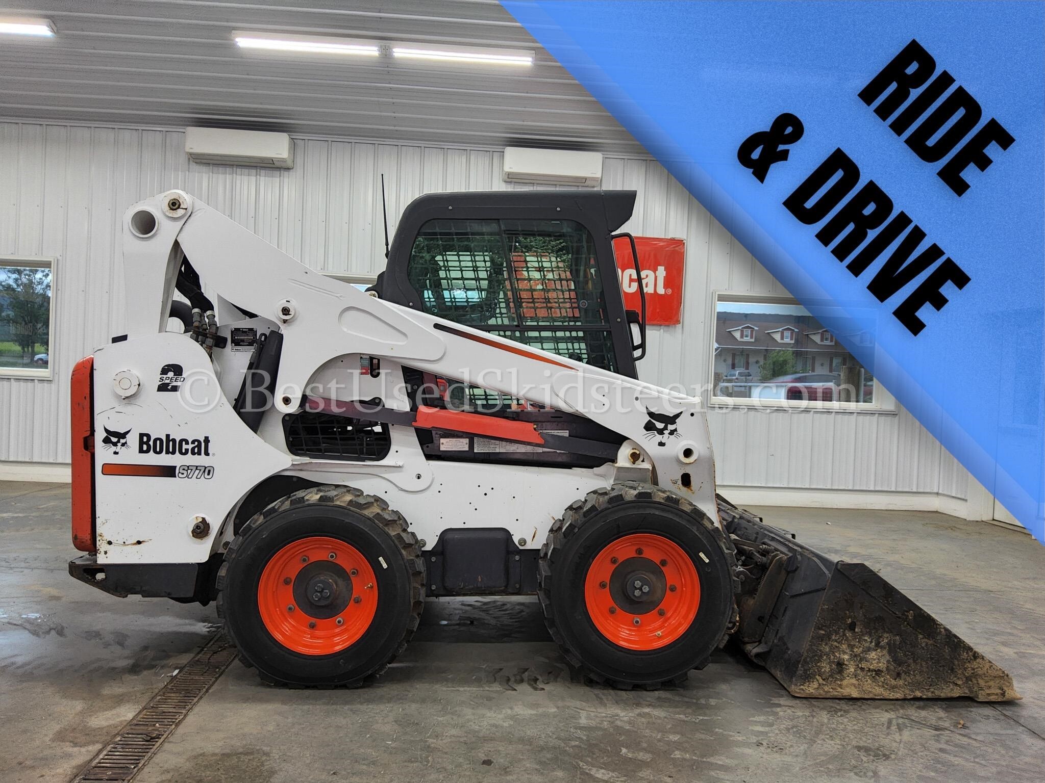 2016 BOBCAT S770 in Bethel, PA