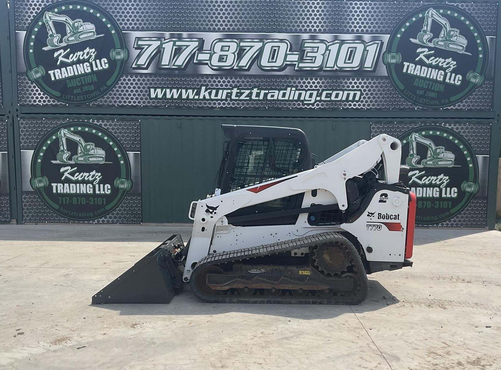 2023 BOBCAT T770 in Littlestown, PA