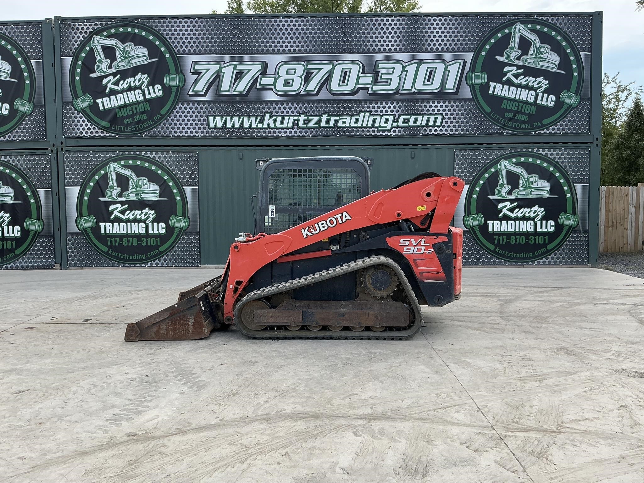 2015 KUBOTA SVL90-2 in Littlestown, PA