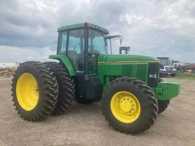 1995 JOHN DEERE 7800 in Pecatonica, IL