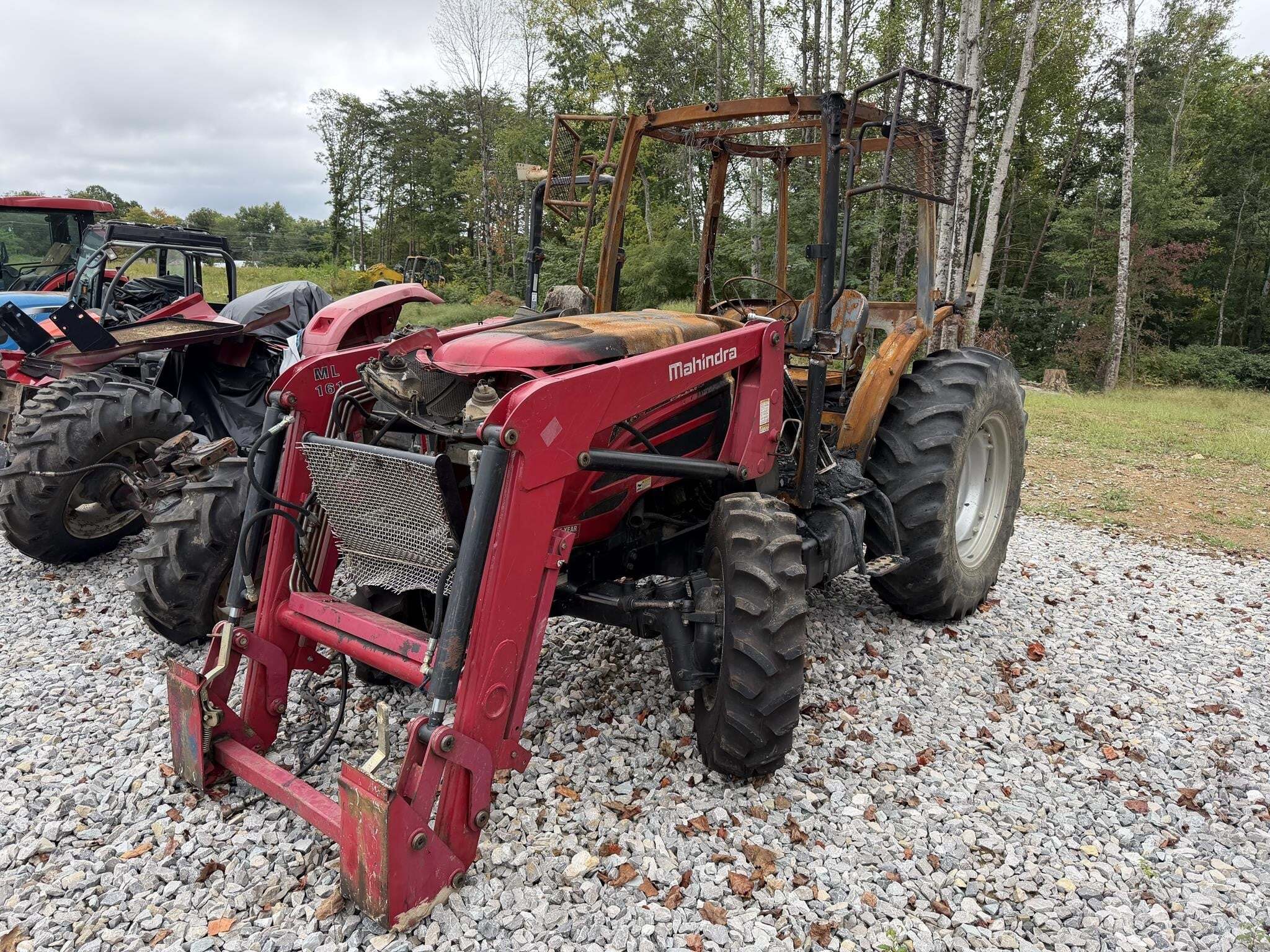 MAHINDRA 6110 in Jamestown, TN