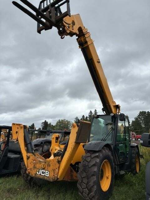2018 JCB 510-56 in Minneapolis, MN