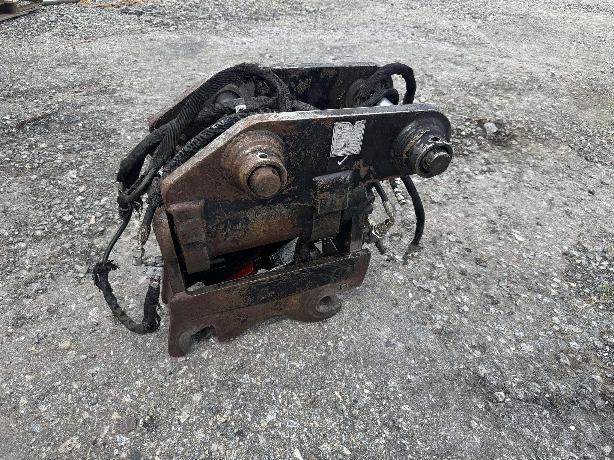 CATERPILLAR Attachment in Womelsdorf, PA