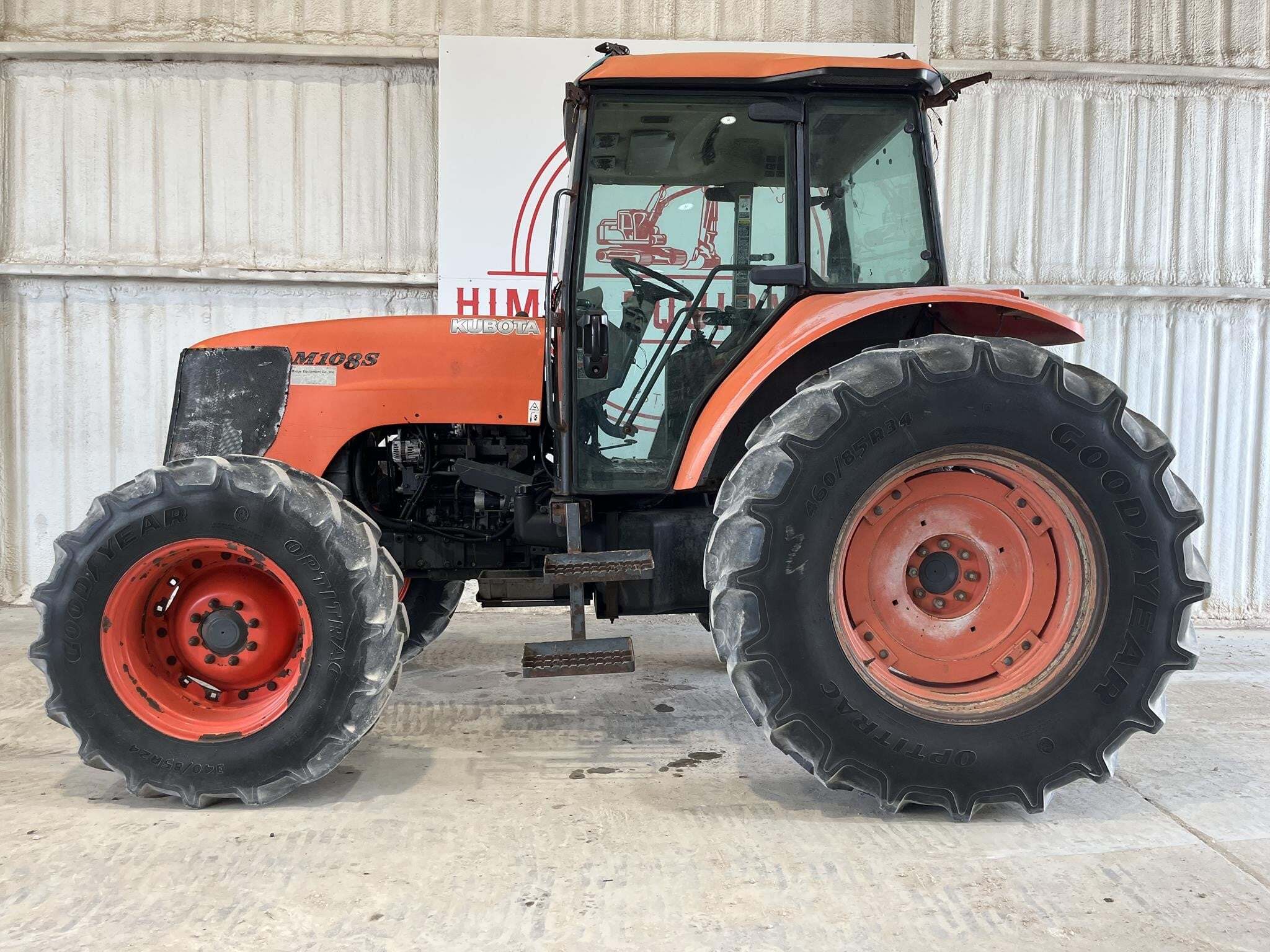 2015 KUBOTA M108S in Van Alstyne, TX