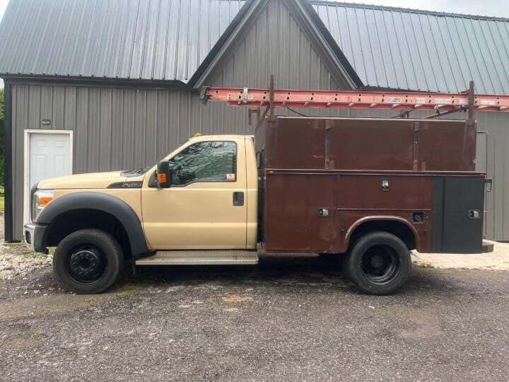 2016 FORD F450 SD in Rochester, NY