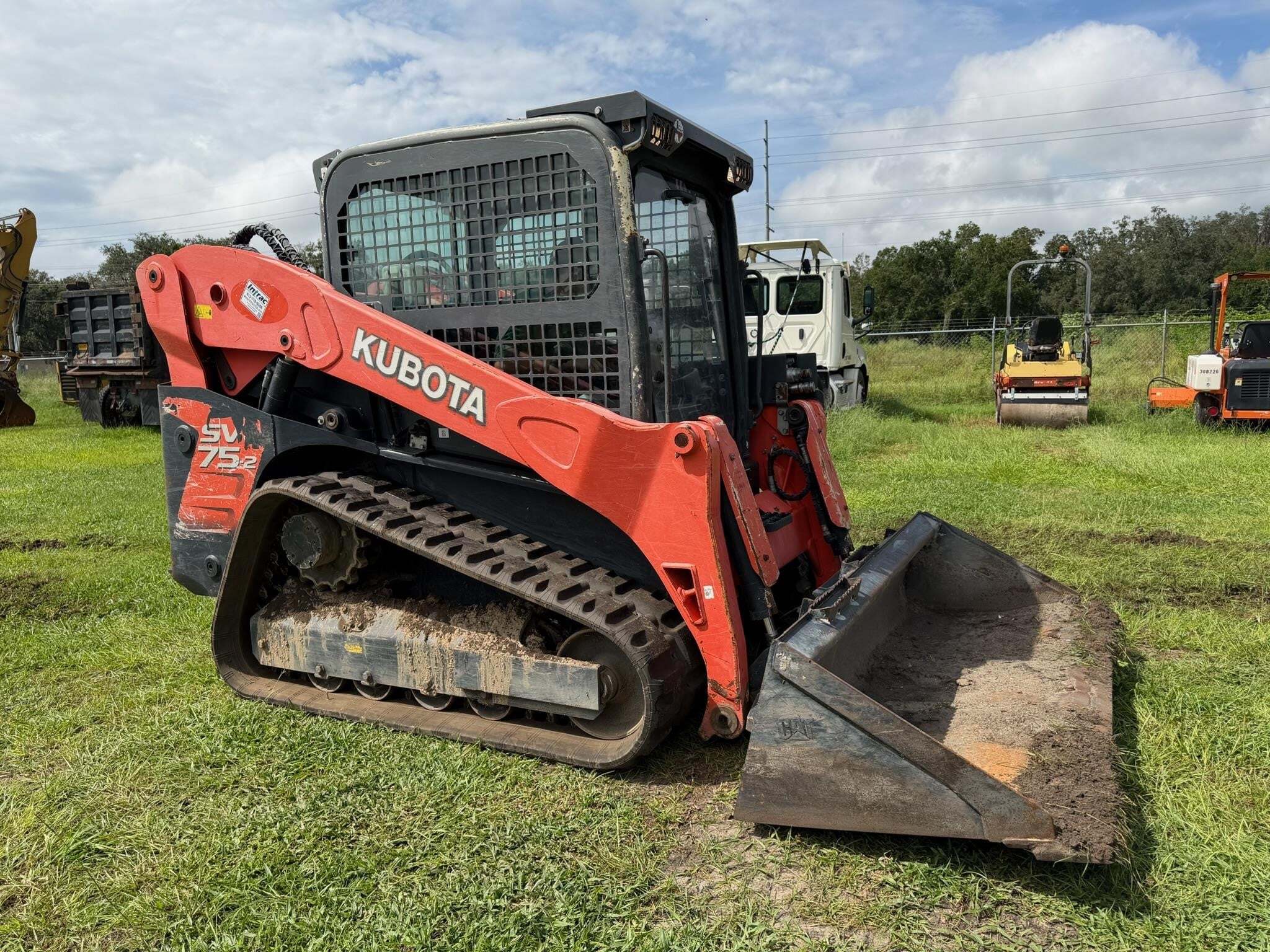 2019 KUBOTA SVL75-2 in Plant City, FL