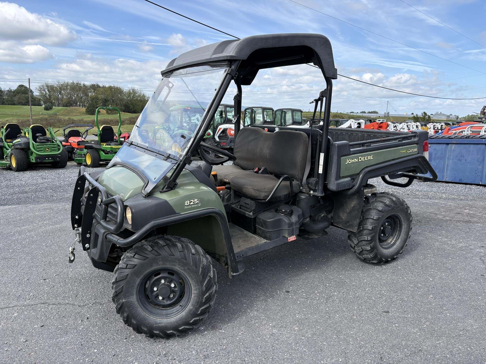 2013 JOHN DEERE GATOR XUV 825I in Linville, VA